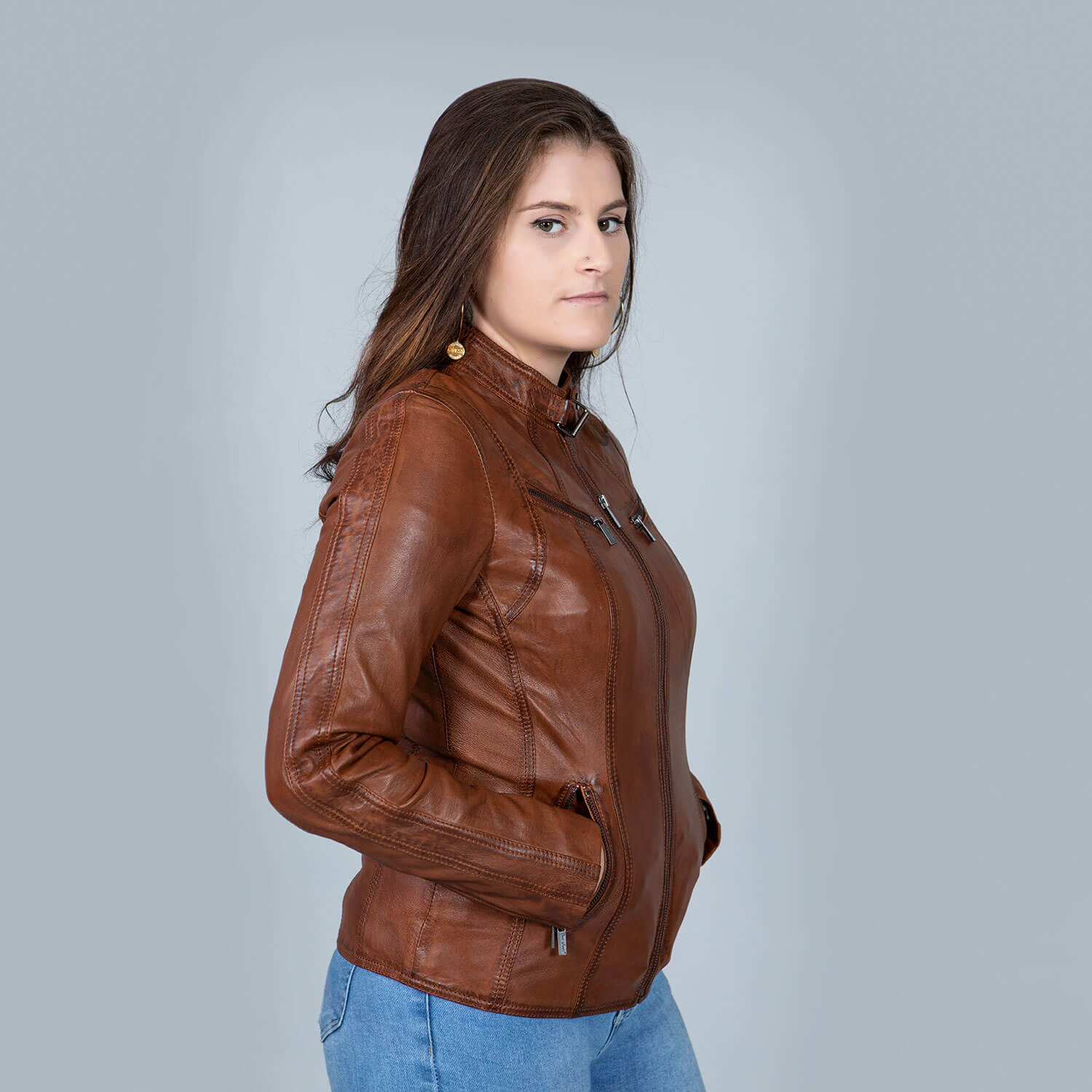 3M4A6845-1500x1500MIN