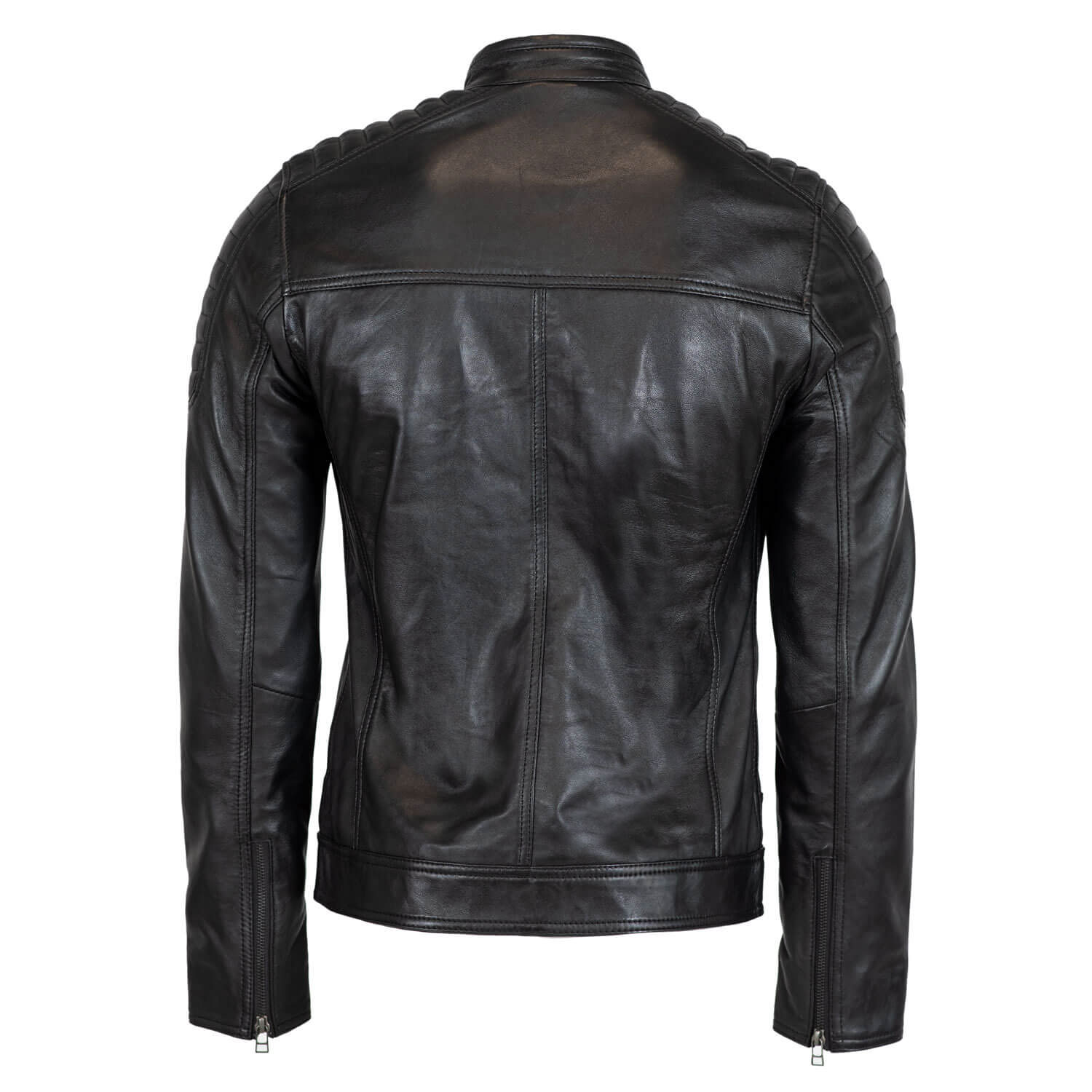 3M4A7356-1500x1500 1